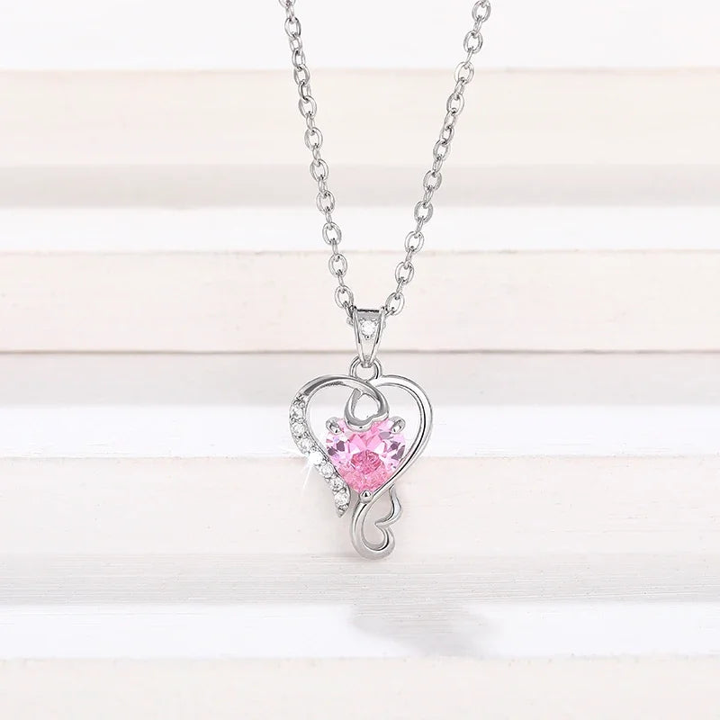 Herz-Halskette mit rosafarbenem Stein